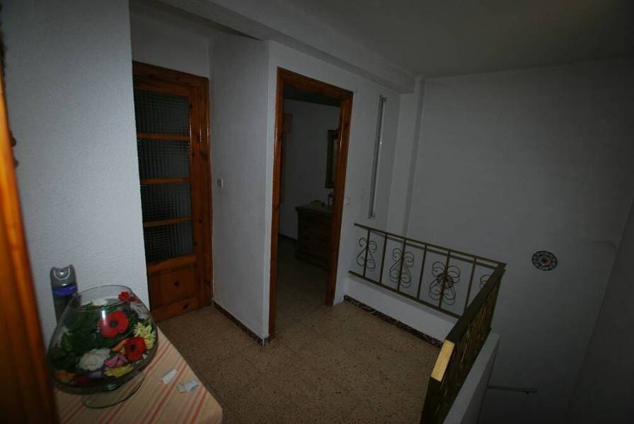 3 quarto Moradia para venda em Casinos com piscina - 125 000 € (Ref: 6162117)