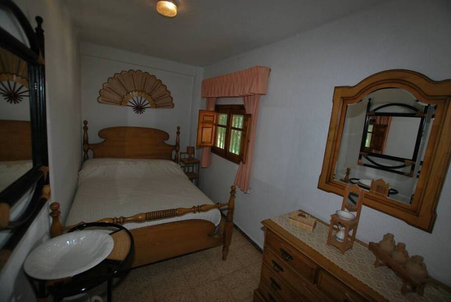 3 quarto Moradia para venda em Casinos com piscina - 125 000 € (Ref: 6162117)