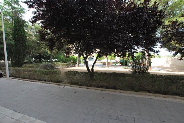 Commercial for sale in Llíria - € 60,000 (Ref: 6162309)