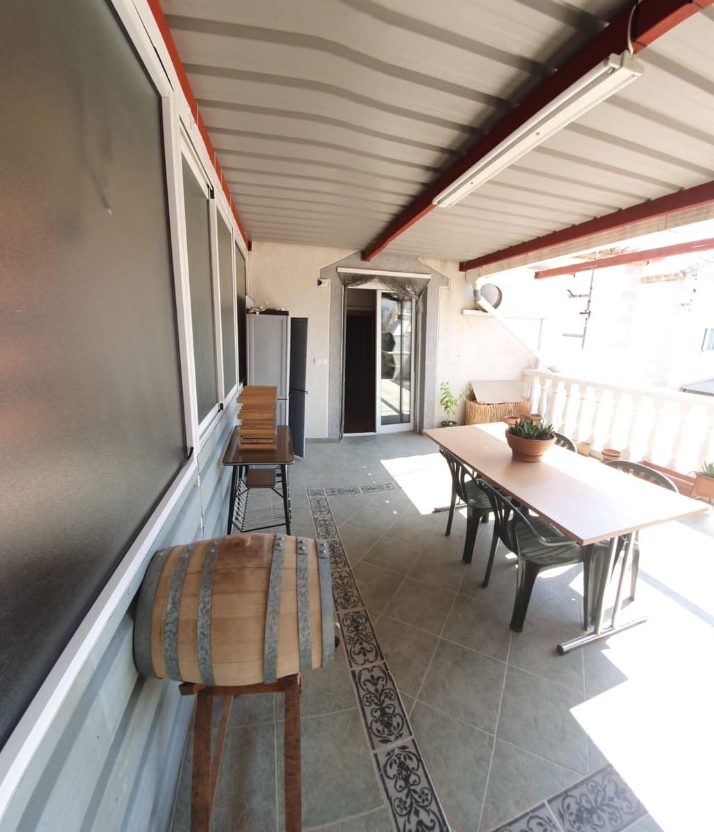 5 soveværelse Byhus til salg i Marines - € 350.000 (Ref: 7621377)