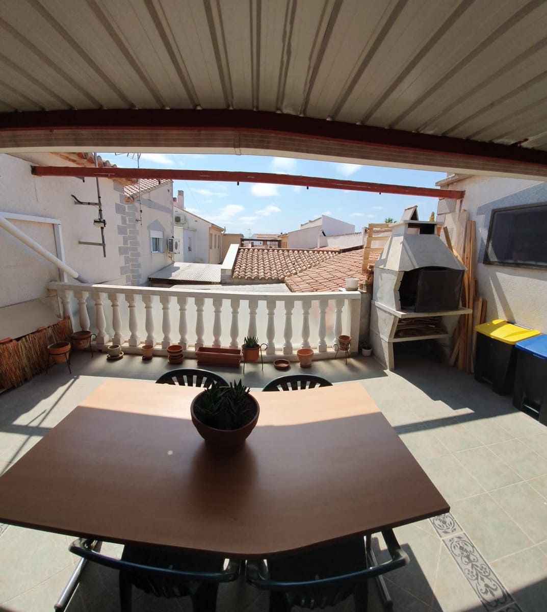 5 soveværelse Byhus til salg i Marines - € 350.000 (Ref: 7621377)