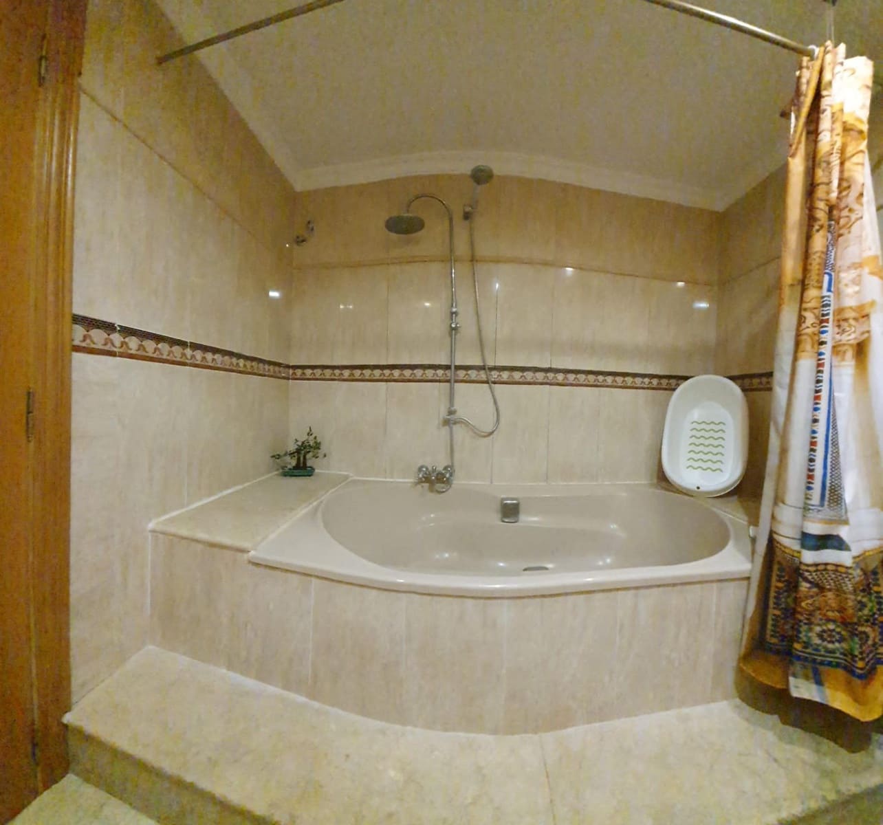 5 soveværelse Byhus til salg i Marines - € 350.000 (Ref: 7621377)