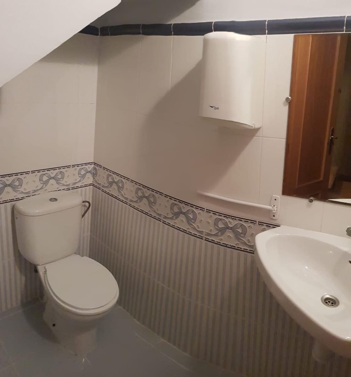 4 soveværelse Byhus til salg i Marines - € 425.000 (Ref: 7677403)