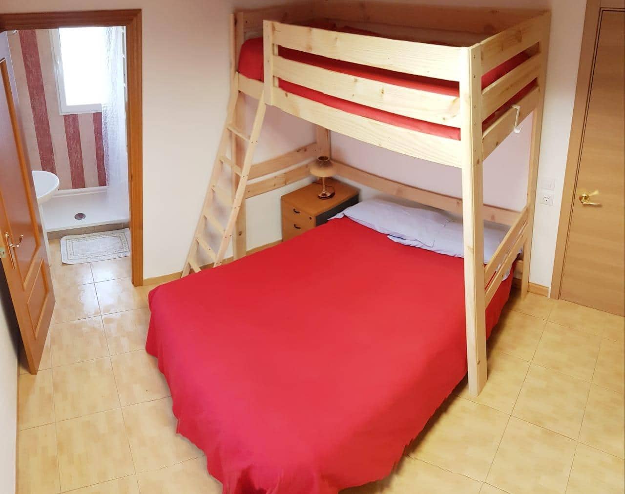 4 soveværelse Byhus til salg i Marines - € 425.000 (Ref: 7677403)