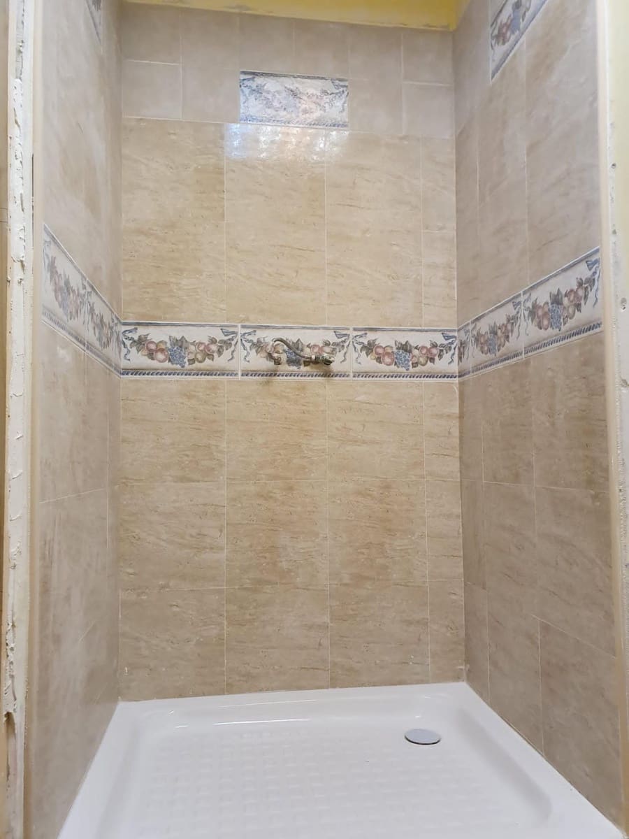 4 soveværelse Byhus til salg i Marines - € 425.000 (Ref: 7677403)