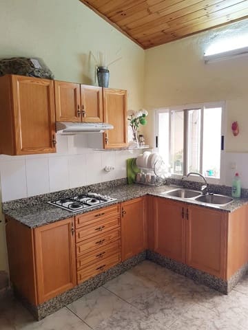 4 soveværelse Byhus til salg i Marines - € 425.000 (Ref: 7677403)