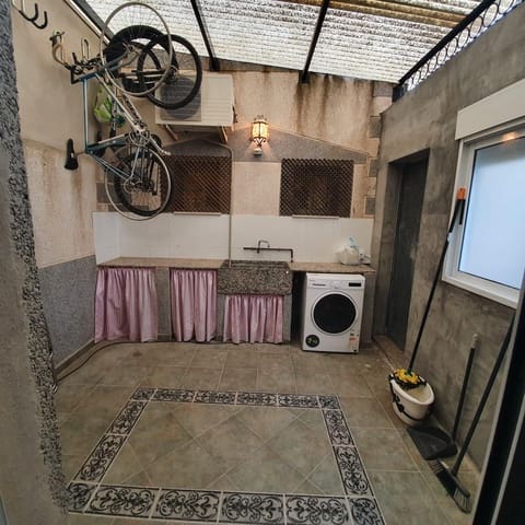 4 soveværelse Byhus til salg i Marines - € 425.000 (Ref: 7677403)