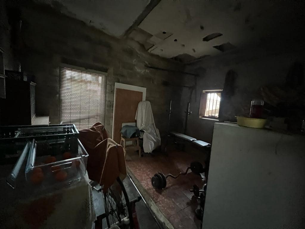 3 camera da letto Commerciale in vendita in Lliria - 39.900 € (Rif: 8016934)