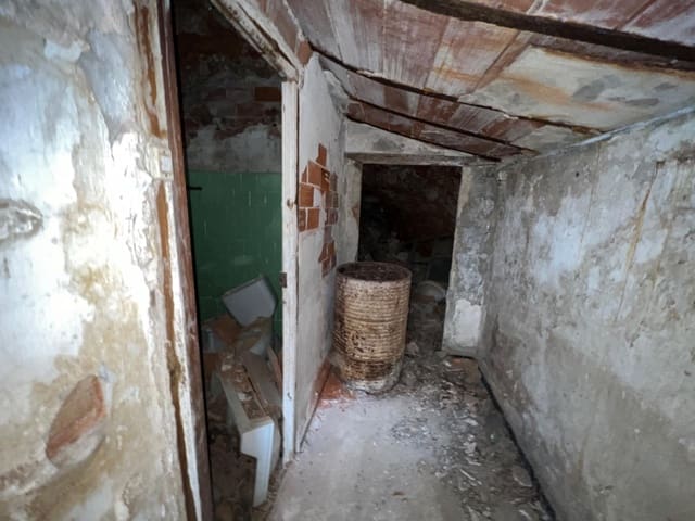 Building Plot for sale in Llíria - € 60,000 (Ref: 8039374)