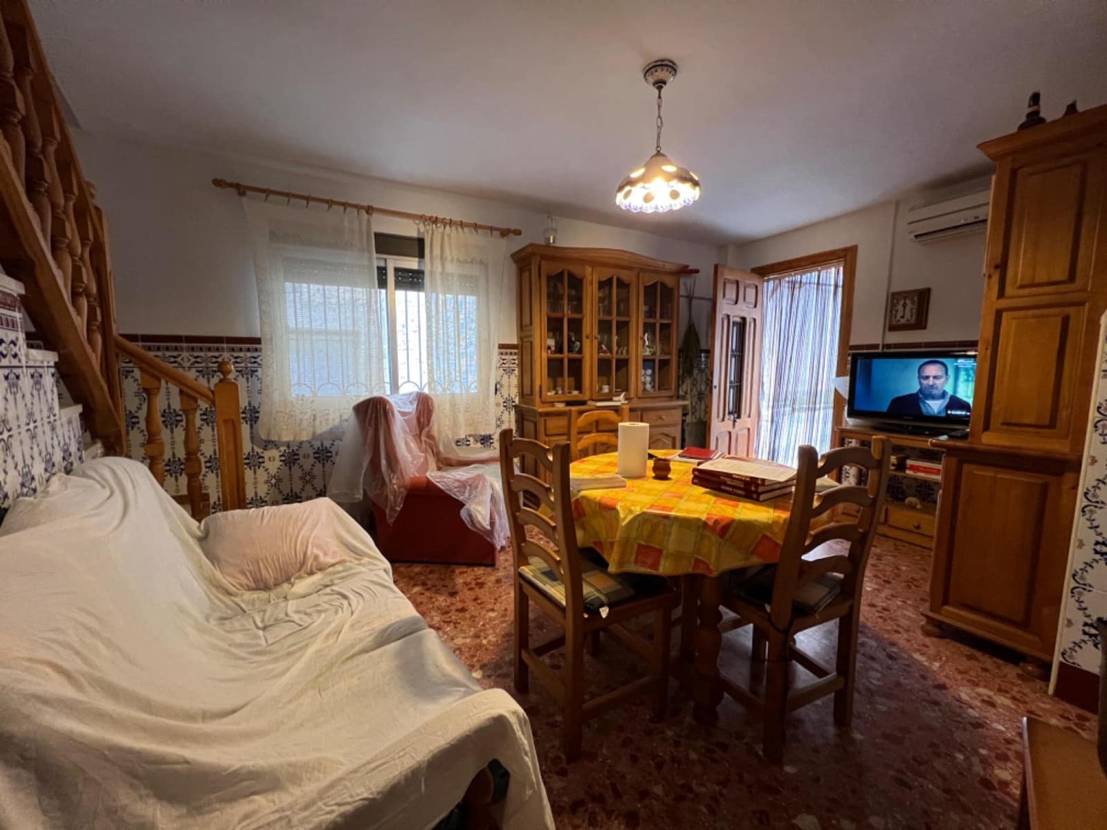 4 chambre Maison de Ville à vendre à Chulilla avec garage - 135 000 € (Ref: 8099748)