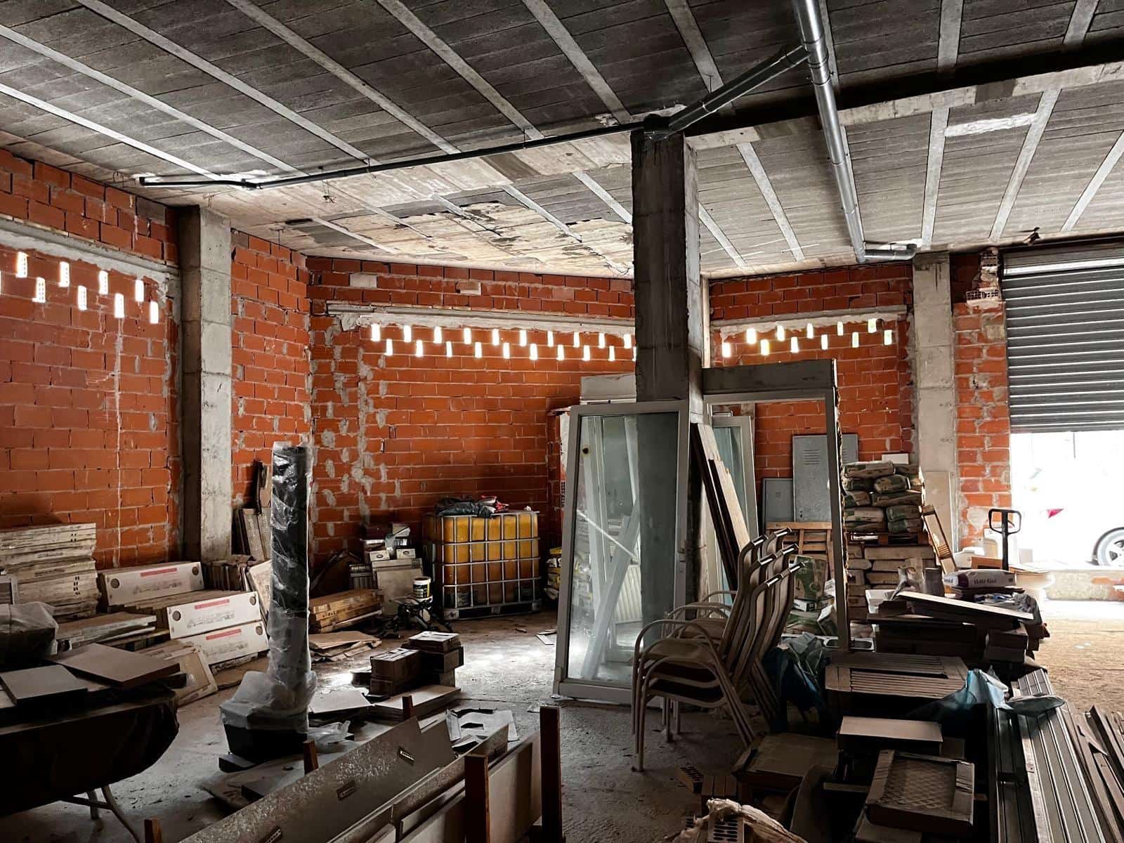 Commerciale in vendita in Lliria - 90.000 € (Rif: 8314137)