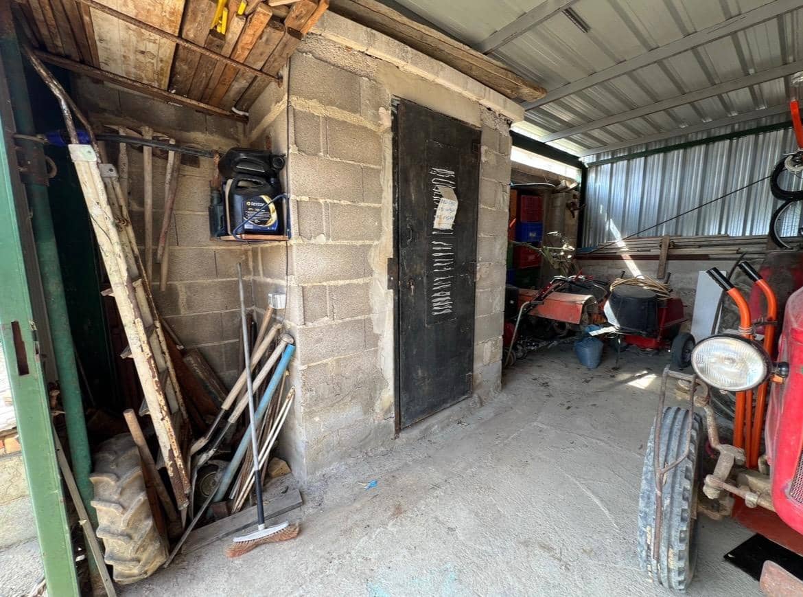 2 soveværelse Villa til salg i Chiva med swimmingpool - € 150.000 (Ref: 8318329)