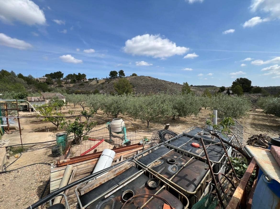 2 soveværelse Villa til salg i Chiva med swimmingpool - € 150.000 (Ref: 8318329)