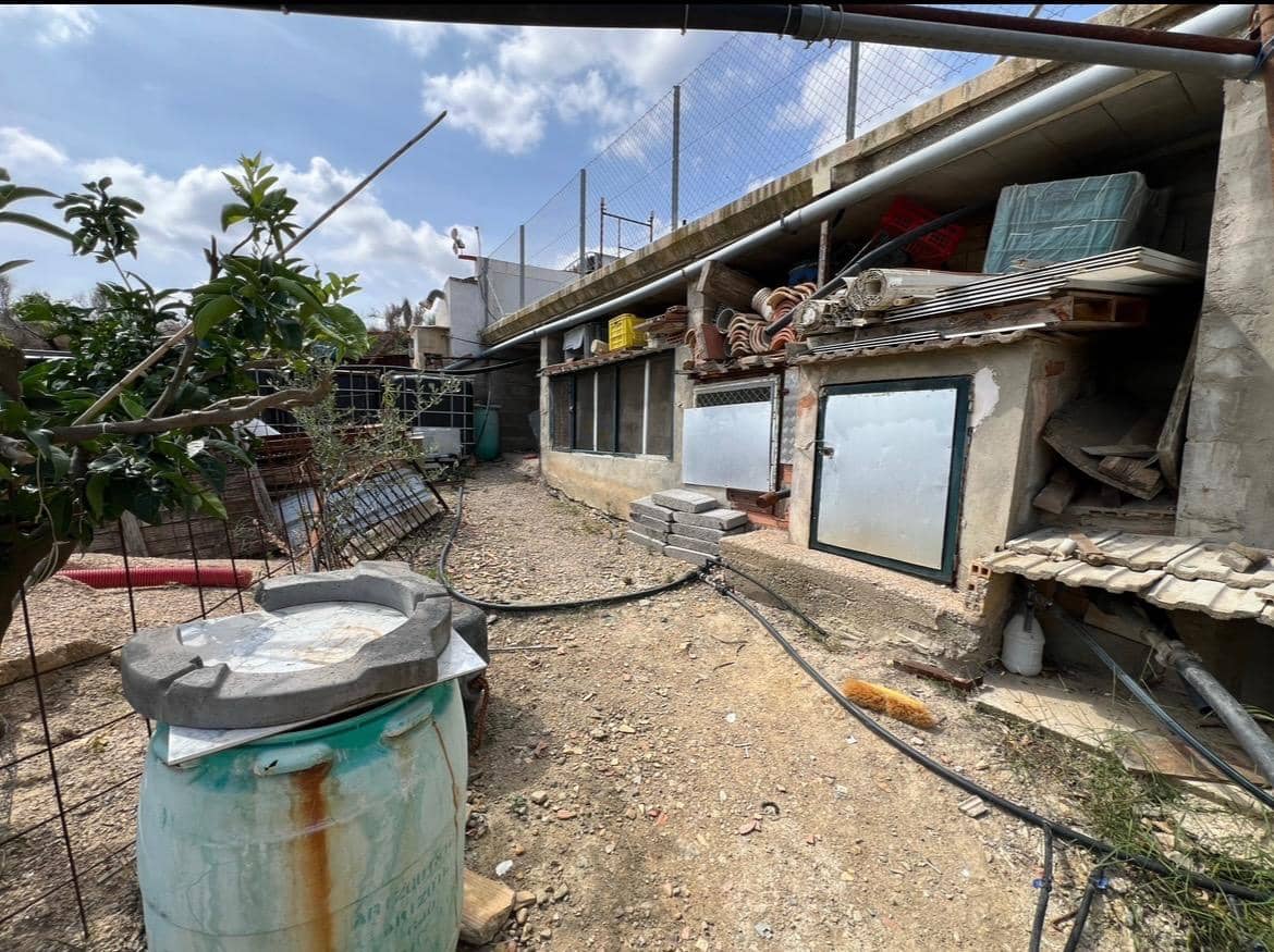 2 soveværelse Villa til salg i Chiva med swimmingpool - € 150.000 (Ref: 8318329)