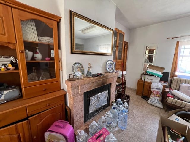 5 chambre Villa/Maison à vendre à Llíria avec piscine - 178 000 € (Ref: 8445838)