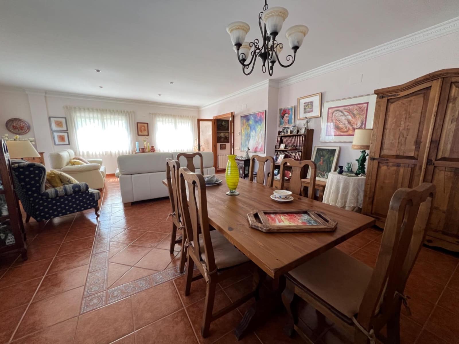 6 soverom Villa til salgs i Marines med garasje - € 380 000 (Ref: 8500112)