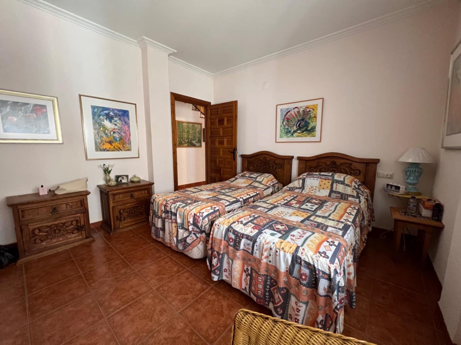 6 soverom Villa til salgs i Marines med garasje - € 380 000 (Ref: 8500112)