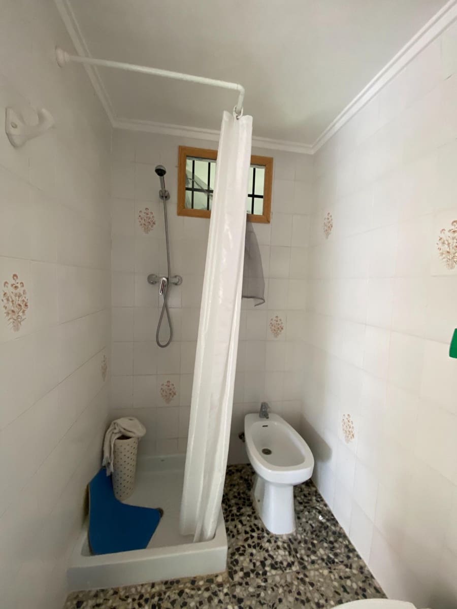 2 bedroom Villa for sale in Lliria with pool garage - € 159,000 (Ref: 8559634)