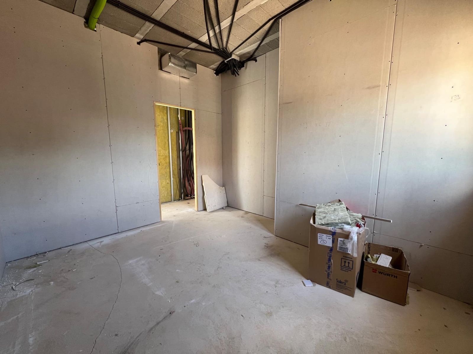 3 soveværelse Villa til salg i Lliria med swimmingpool - € 370.000 (Ref: 8652858)