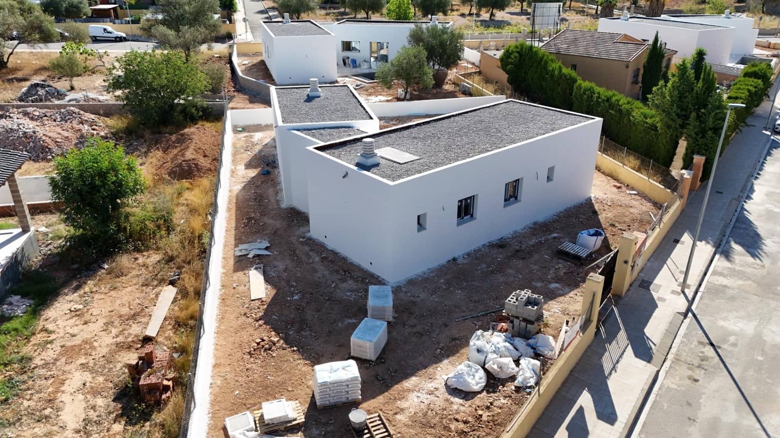 3 soveværelse Villa til salg i Lliria med swimmingpool - € 370.000 (Ref: 8652858)