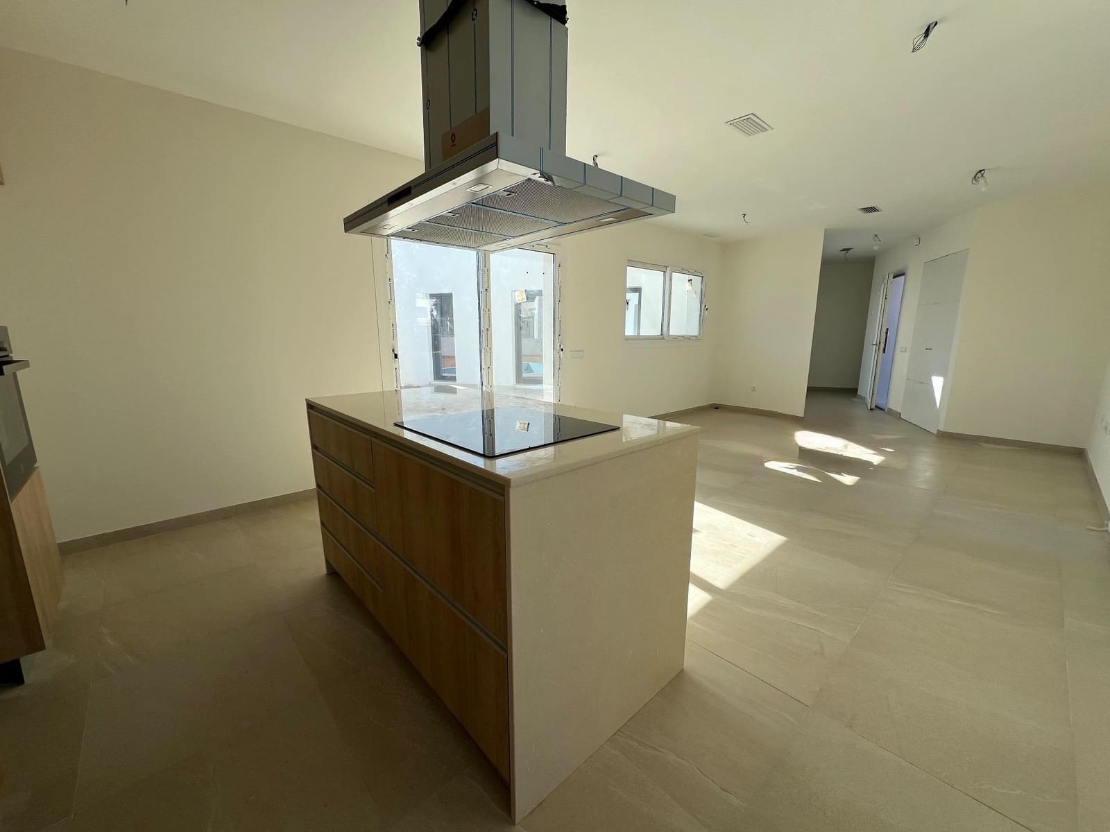 3 bedroom Villa for sale in Lliria with pool - € 397,000 (Ref: 8652858)