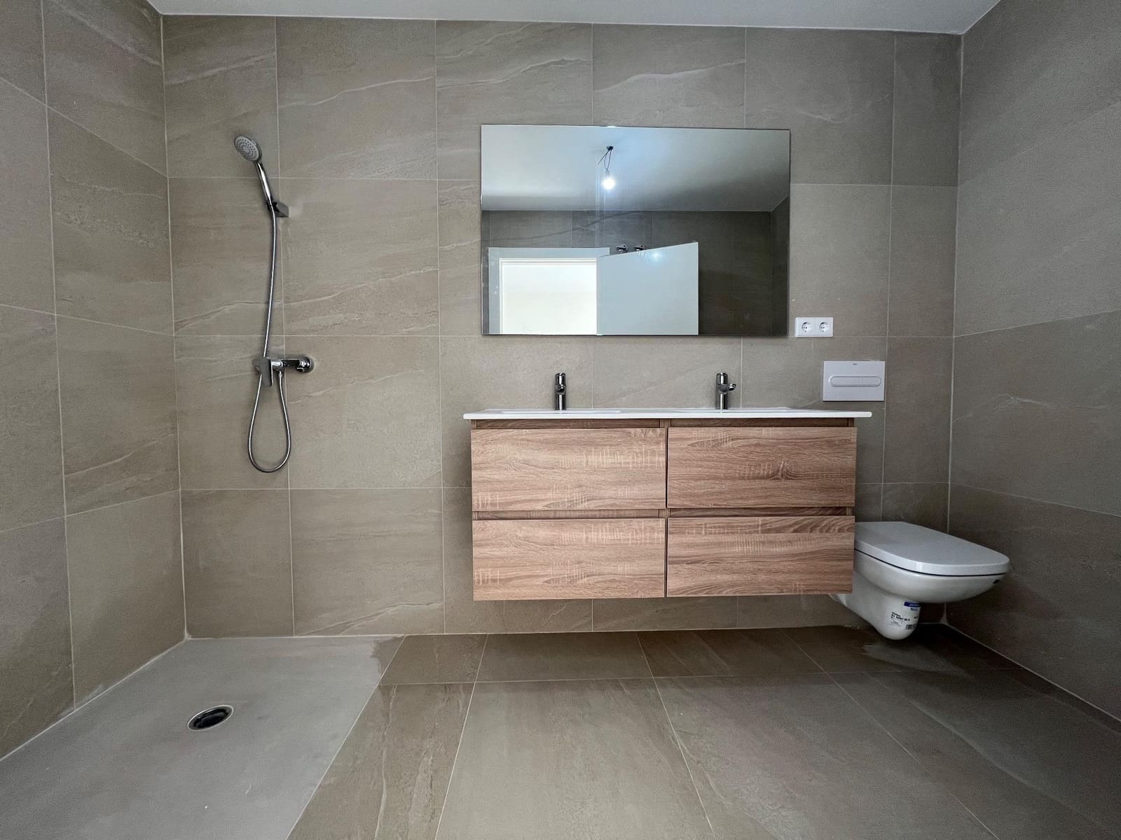 3 bedroom Villa for sale in Lliria with pool - € 397,000 (Ref: 8652858)