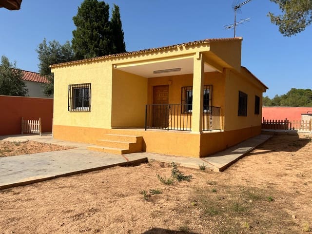 3 soveværelse Villa til leje i Llíria med swimmingpool - € 1.200 (Ref: 8809882)