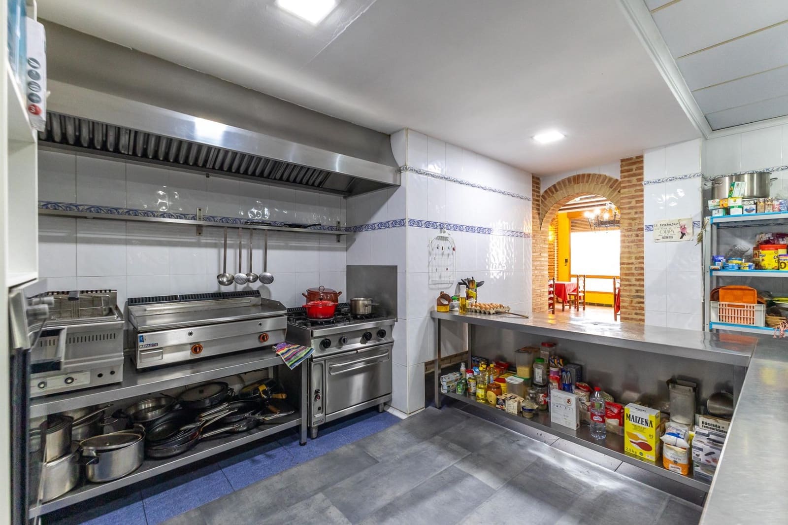 6 soveværelse Virksomhed til salg i Alcublas - € 749.900 (Ref: 8825004)