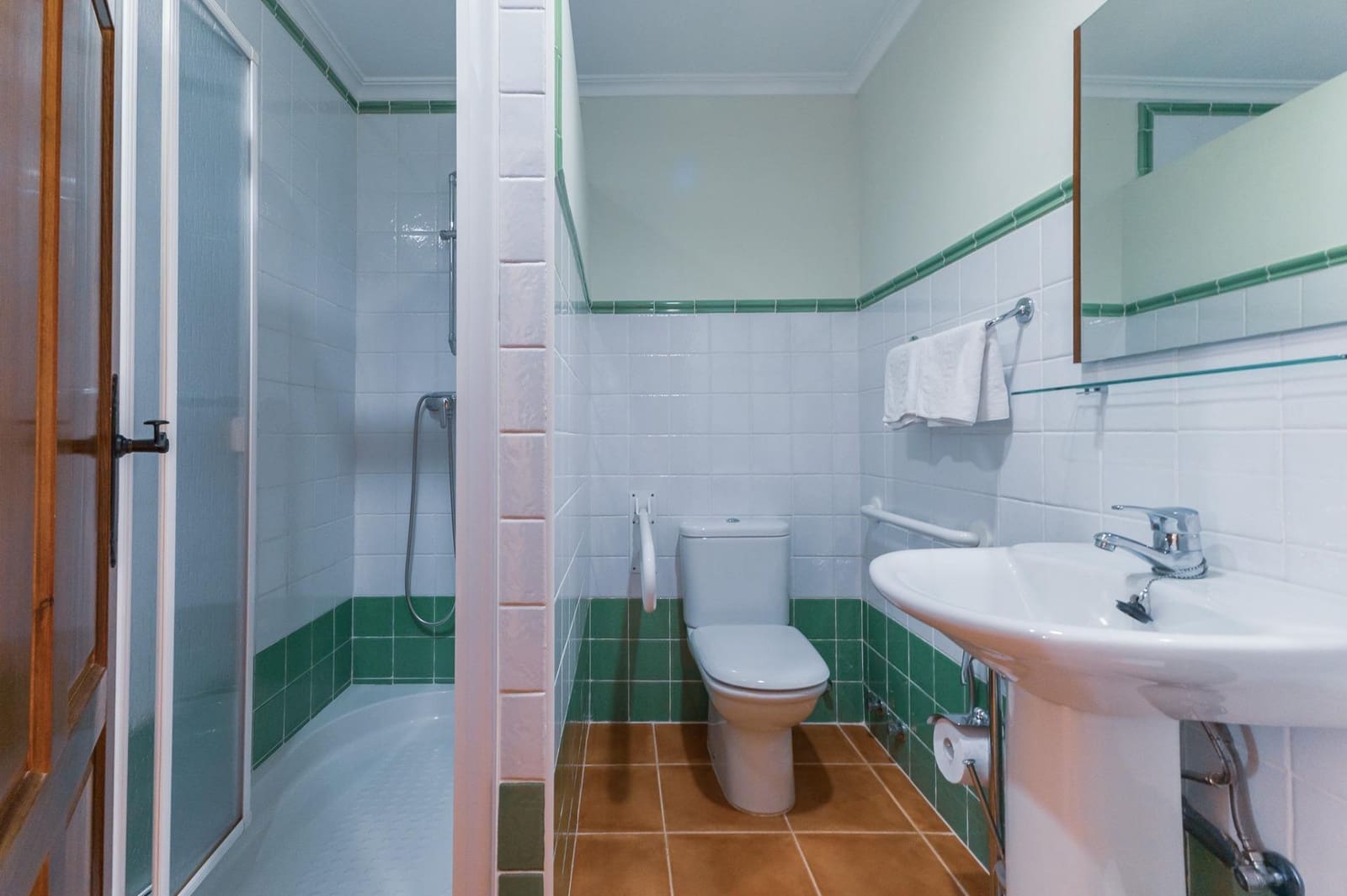 6 soveværelse Restaurant/Bar til salg i Alcublas - € 749.900 (Ref: 8830304)