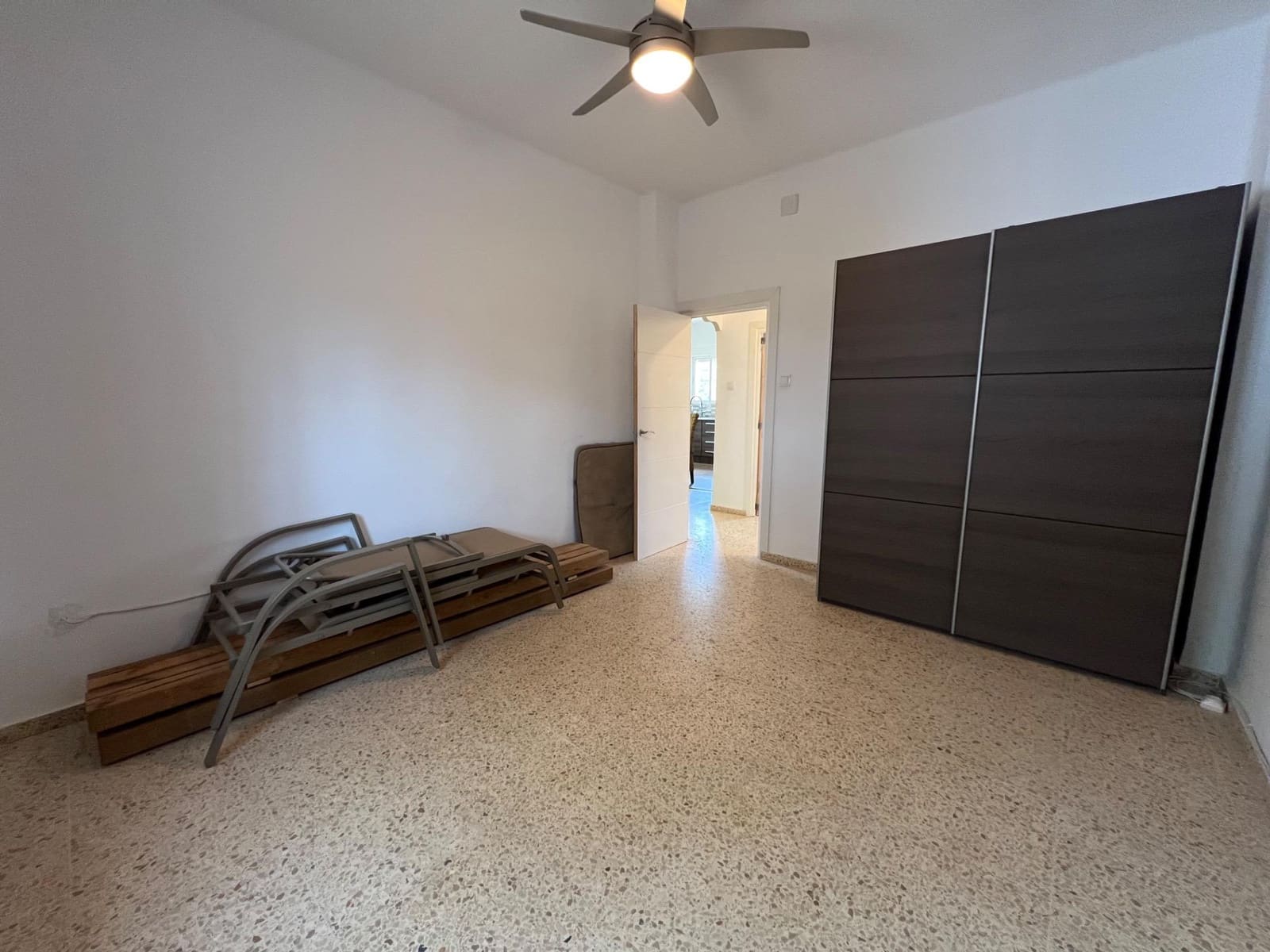 3 slaapkamer Villa te koop in Lliria met zwembad garage - € 199.000 (Ref: 8979093)