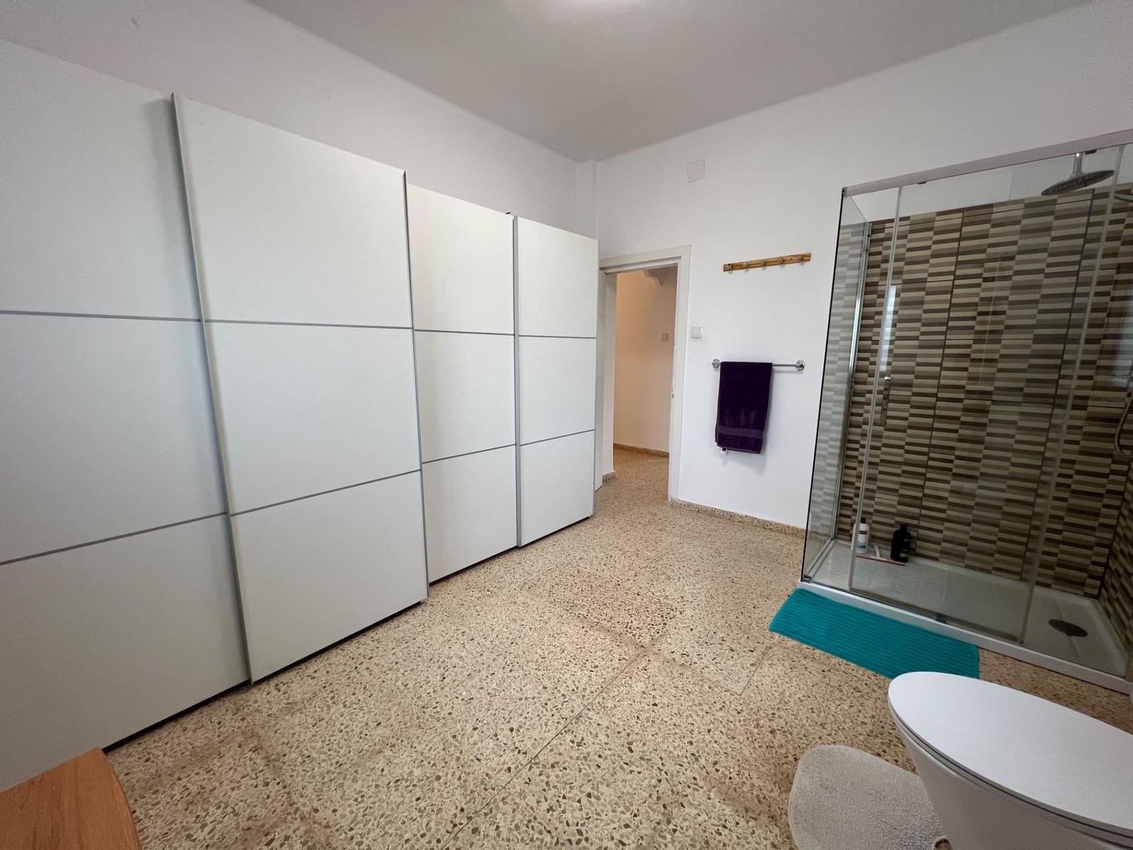 3 slaapkamer Villa te koop in Lliria met zwembad garage - € 199.000 (Ref: 8979093)