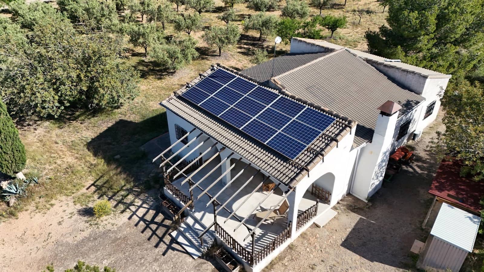 3 slaapkamer Villa te koop in Lliria met zwembad garage - € 199.000 (Ref: 8979093)