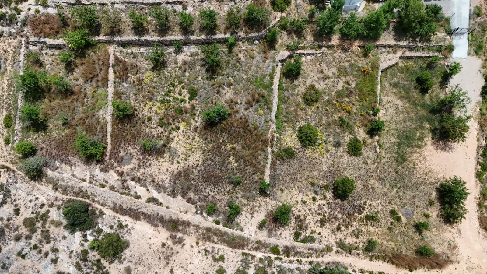 3 soveværelse Villa til salg i Lliria med swimmingpool - € 210.000 (Ref: 9012550)