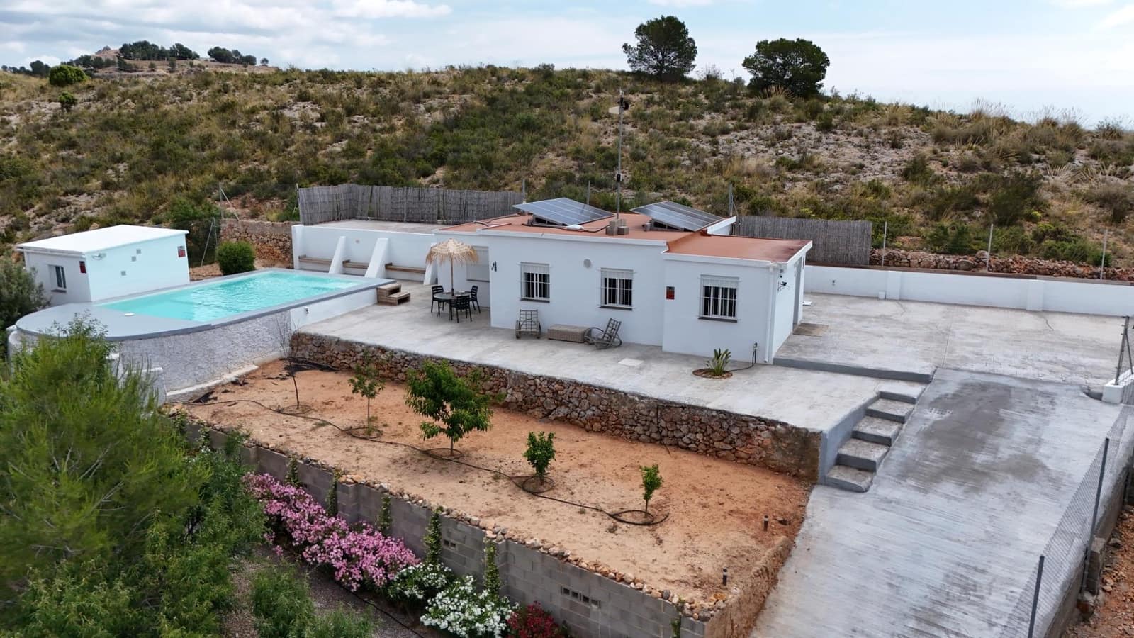 3 soveværelse Villa til salg i Lliria med swimmingpool - € 210.000 (Ref: 9012550)