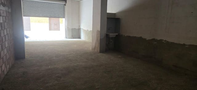 Commercial for sale in Llíria - € 85,000 (Ref: 9050987)
