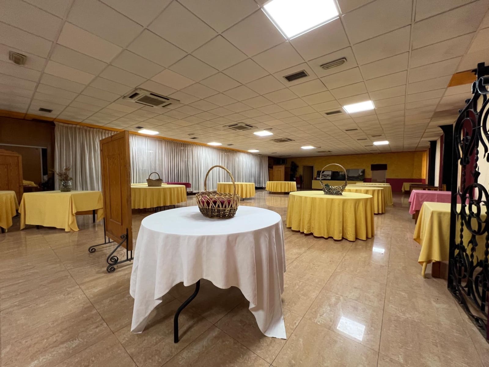 5 soveværelse Erhverv til salg i La Canada - € 949.000 (Ref: 9057517)