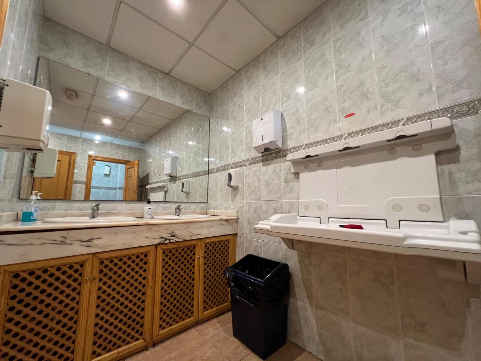 5 soveværelse Erhverv til salg i La Canada - € 949.000 (Ref: 9057517)