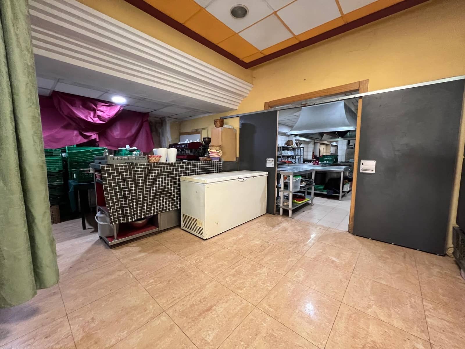 5 soveværelse Erhverv til salg i La Canada - € 949.000 (Ref: 9057517)