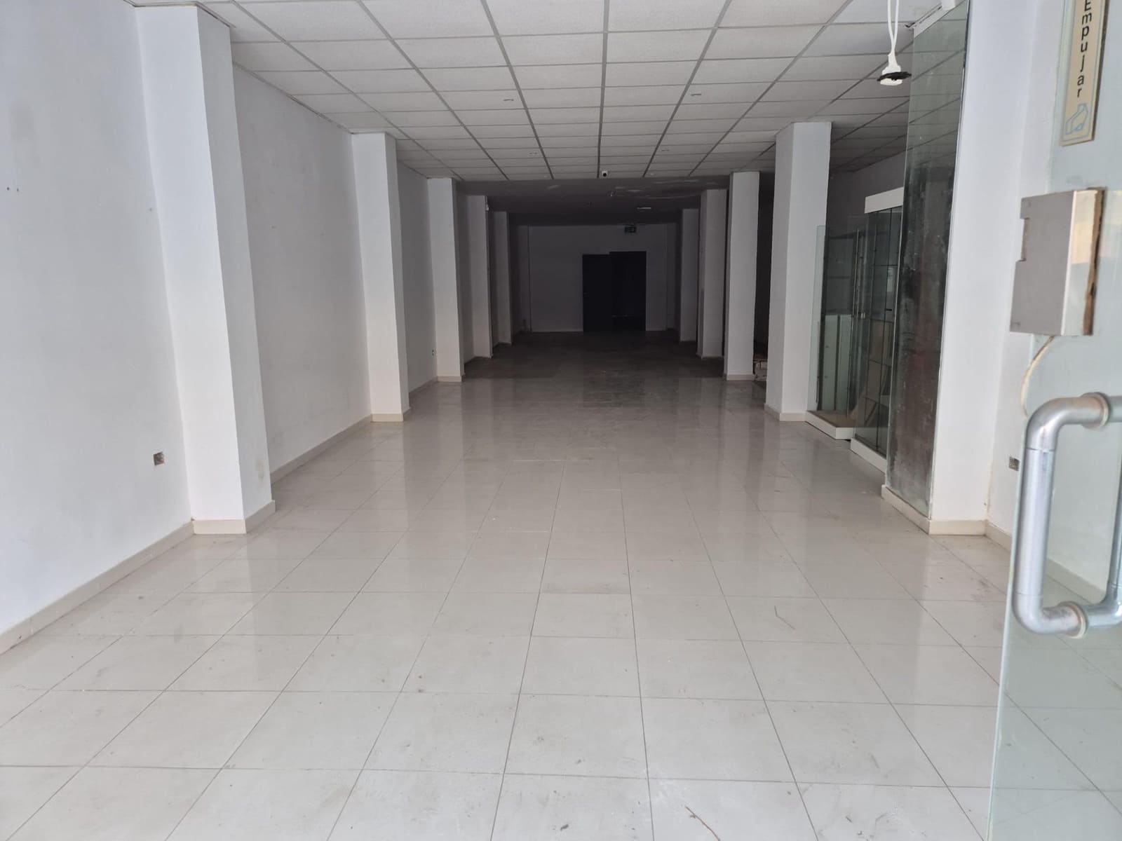 Commercial for sale in Lliria - € 145,000 (Ref: 9059278)