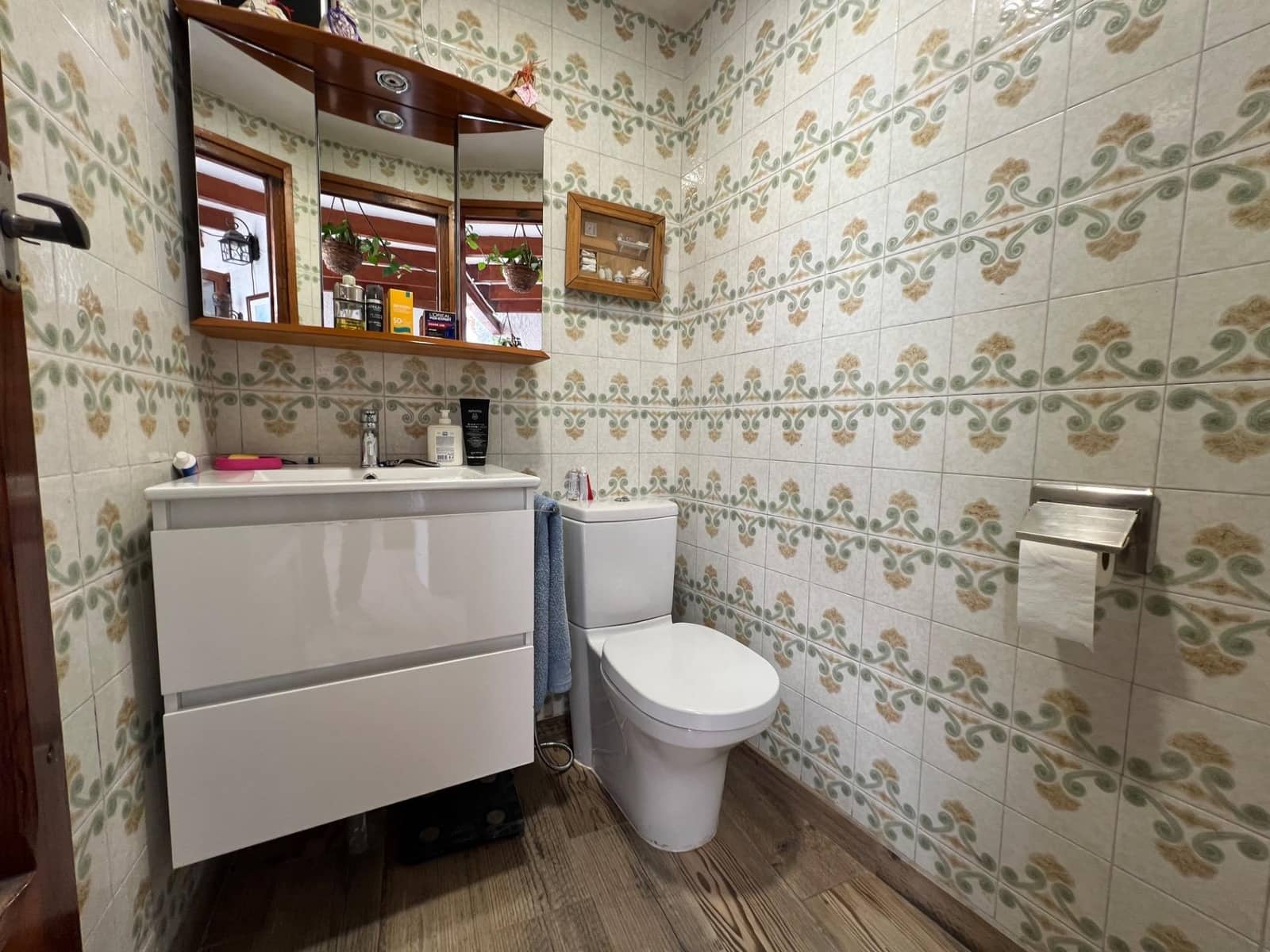 6 soveværelse Byhus til salg i Lliria med garage - € 259.000 (Ref: 9108633)