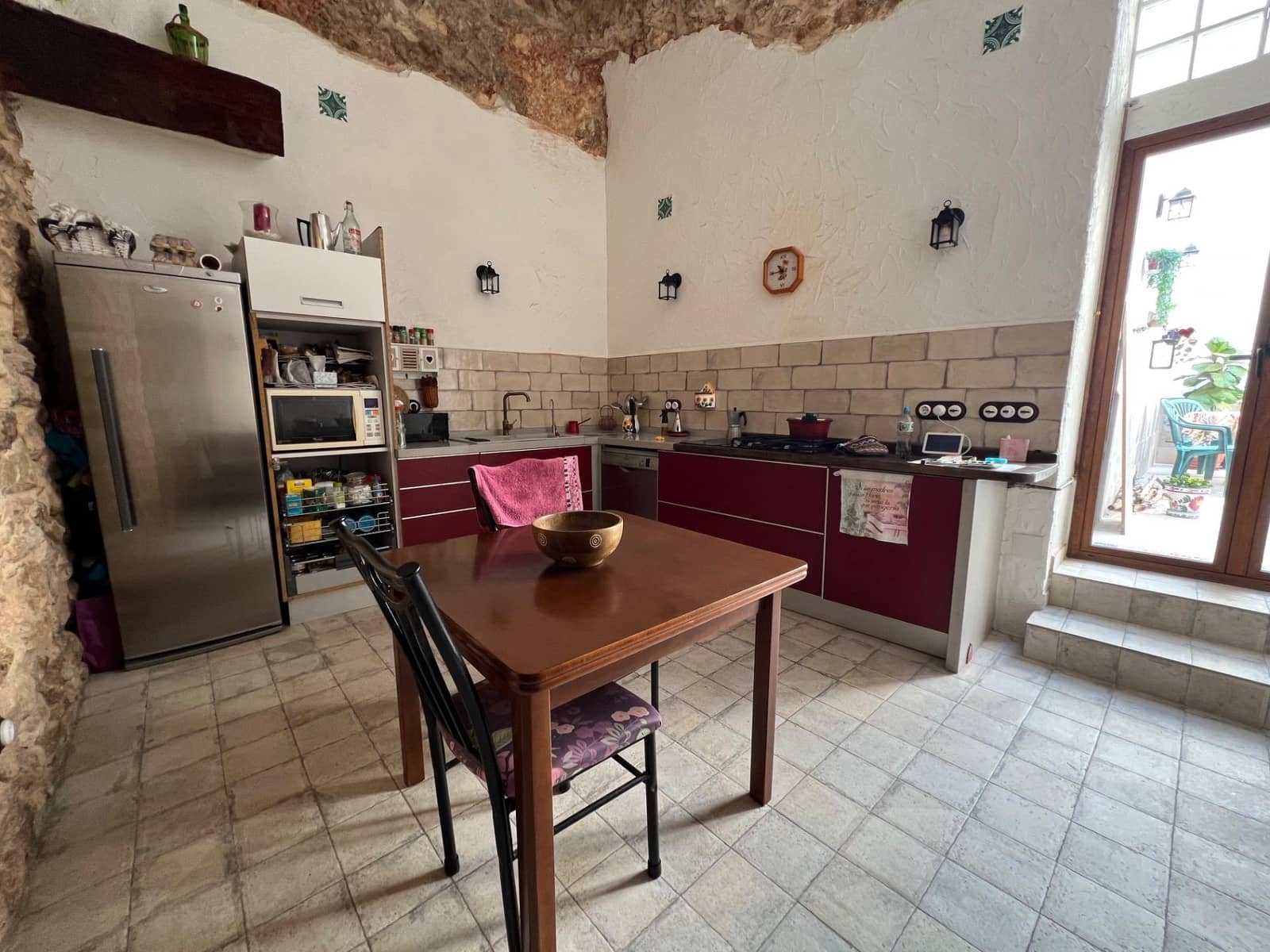 6 soveværelse Byhus til salg i Lliria med garage - € 259.000 (Ref: 9108633)