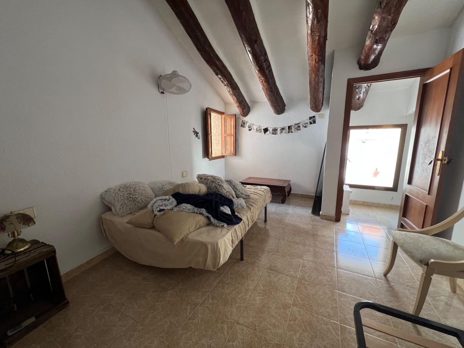 6 soveværelse Byhus til salg i Lliria med garage - € 259.000 (Ref: 9108633)