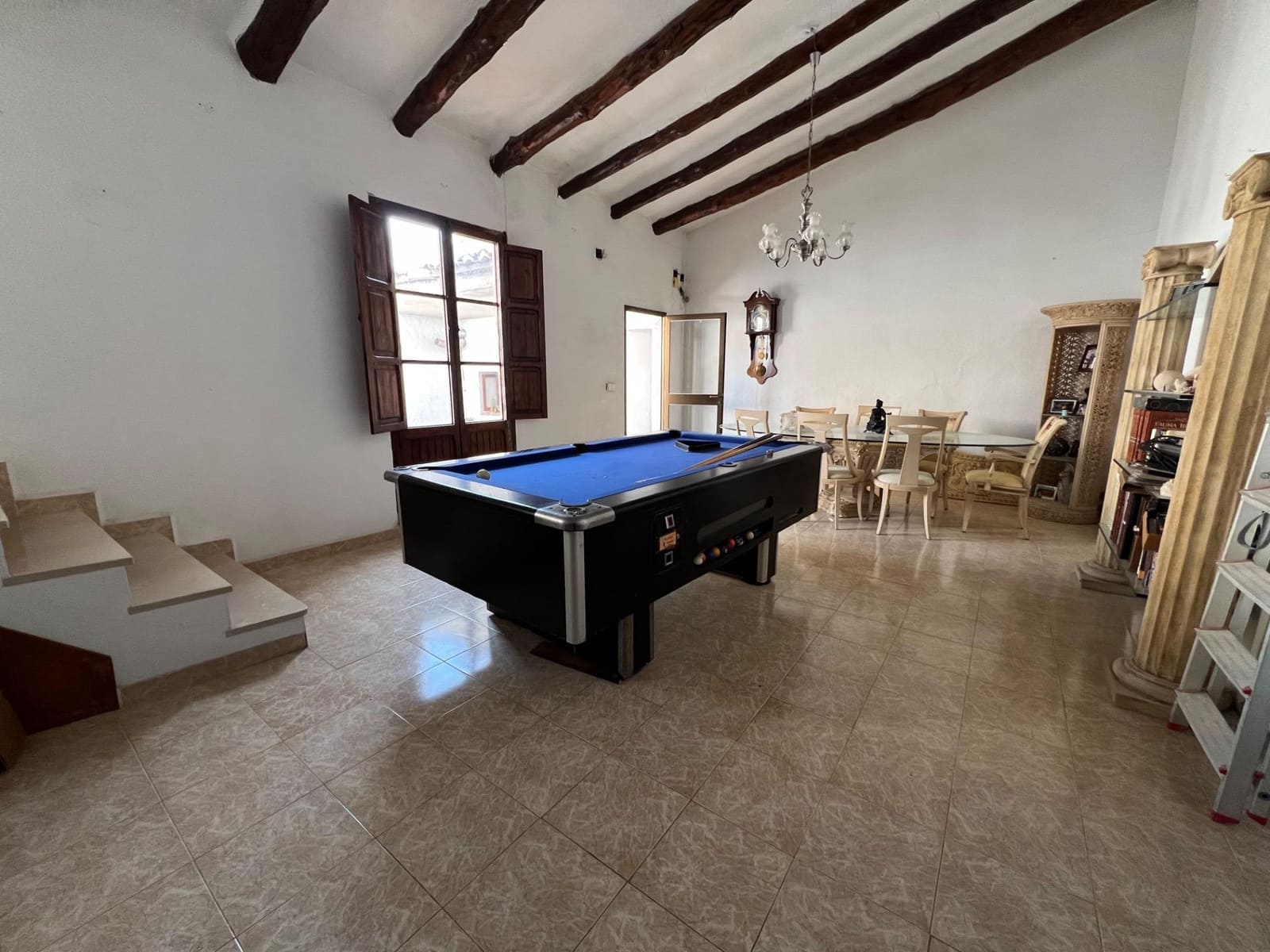 6 soveværelse Byhus til salg i Lliria med garage - € 259.000 (Ref: 9108633)