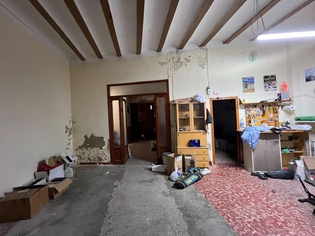 Ruin til salgs i Llíria - € 100 000 (Ref: 9137042)