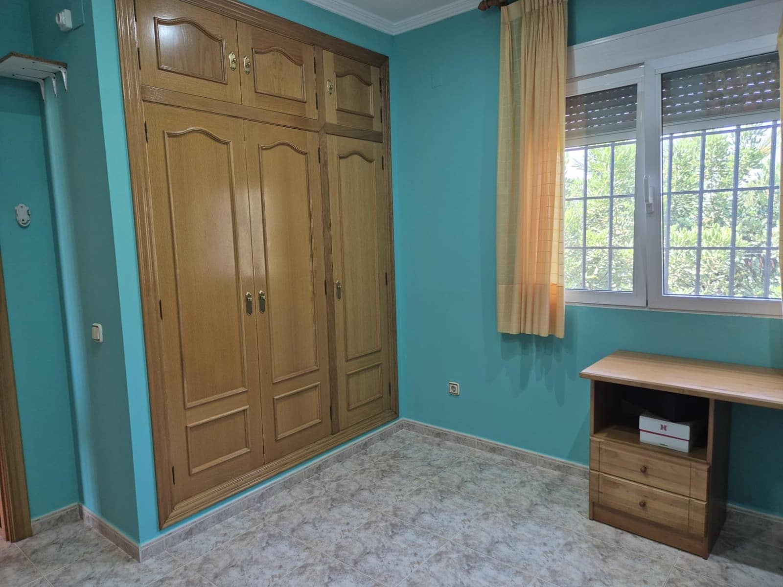 4 sypialnia Willa na sprzedaż w La Pobla de Vallbona z garażem - 675 000 € (Ref: 9145445)