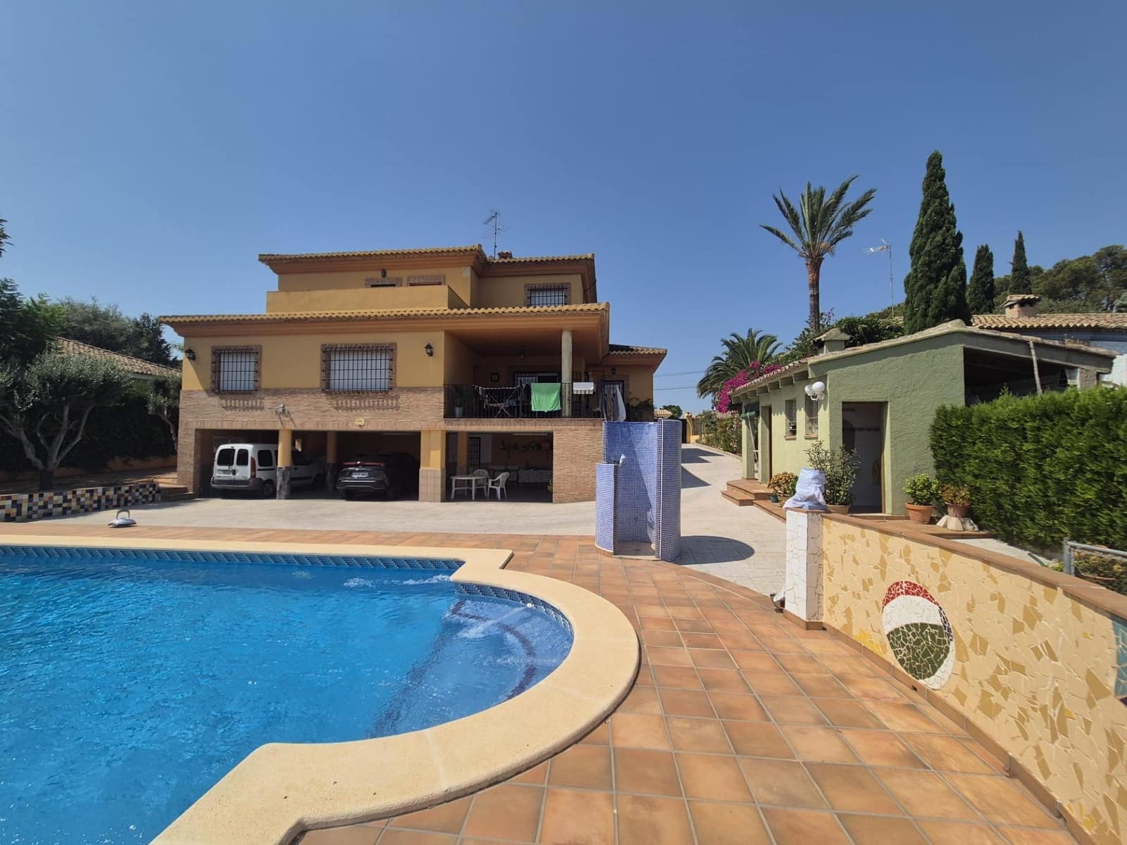 4 sypialnia Willa na sprzedaż w La Pobla de Vallbona z garażem - 675 000 € (Ref: 9145445)