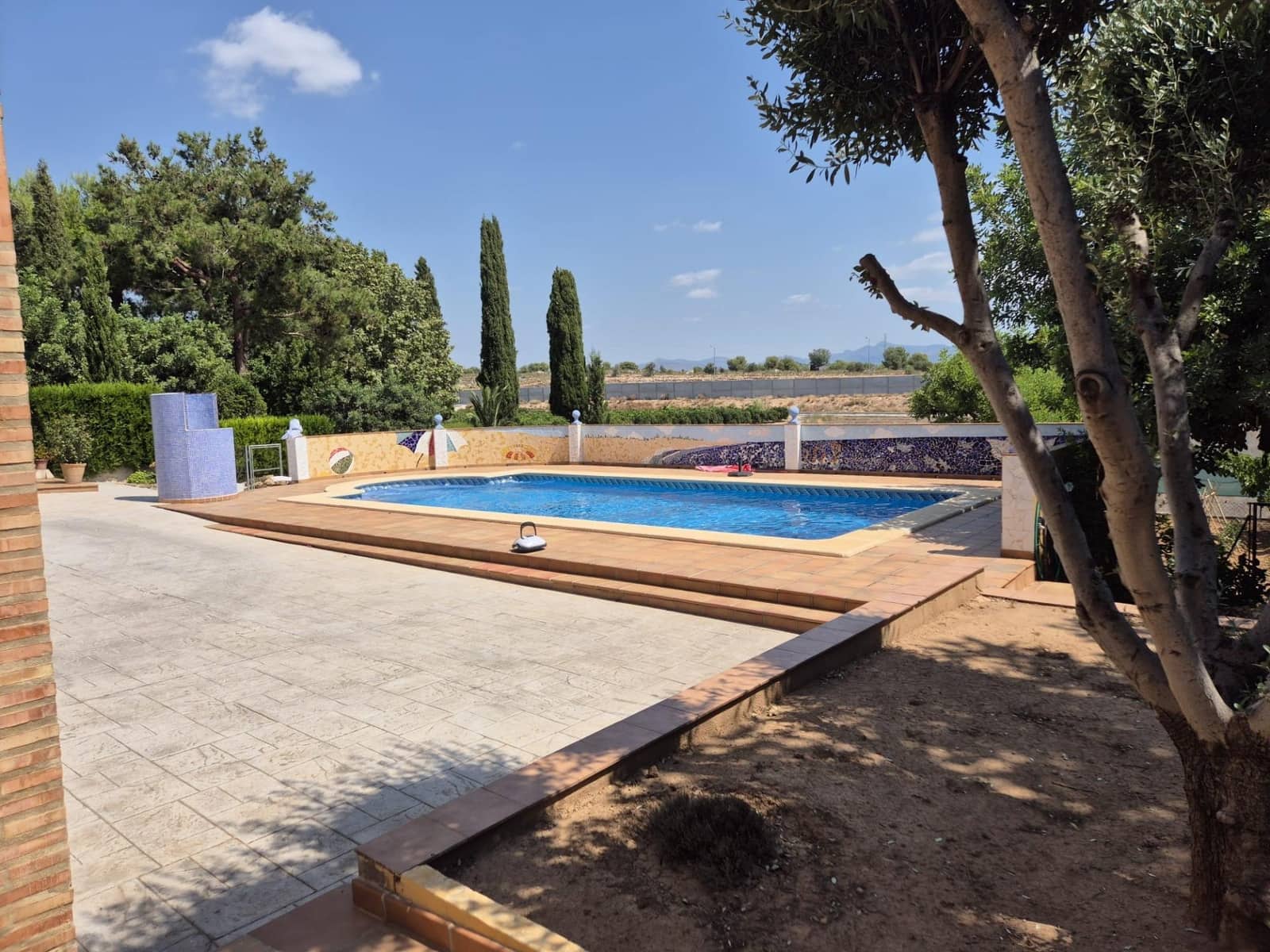 4 sypialnia Willa na sprzedaż w La Pobla de Vallbona z garażem - 675 000 € (Ref: 9145445)