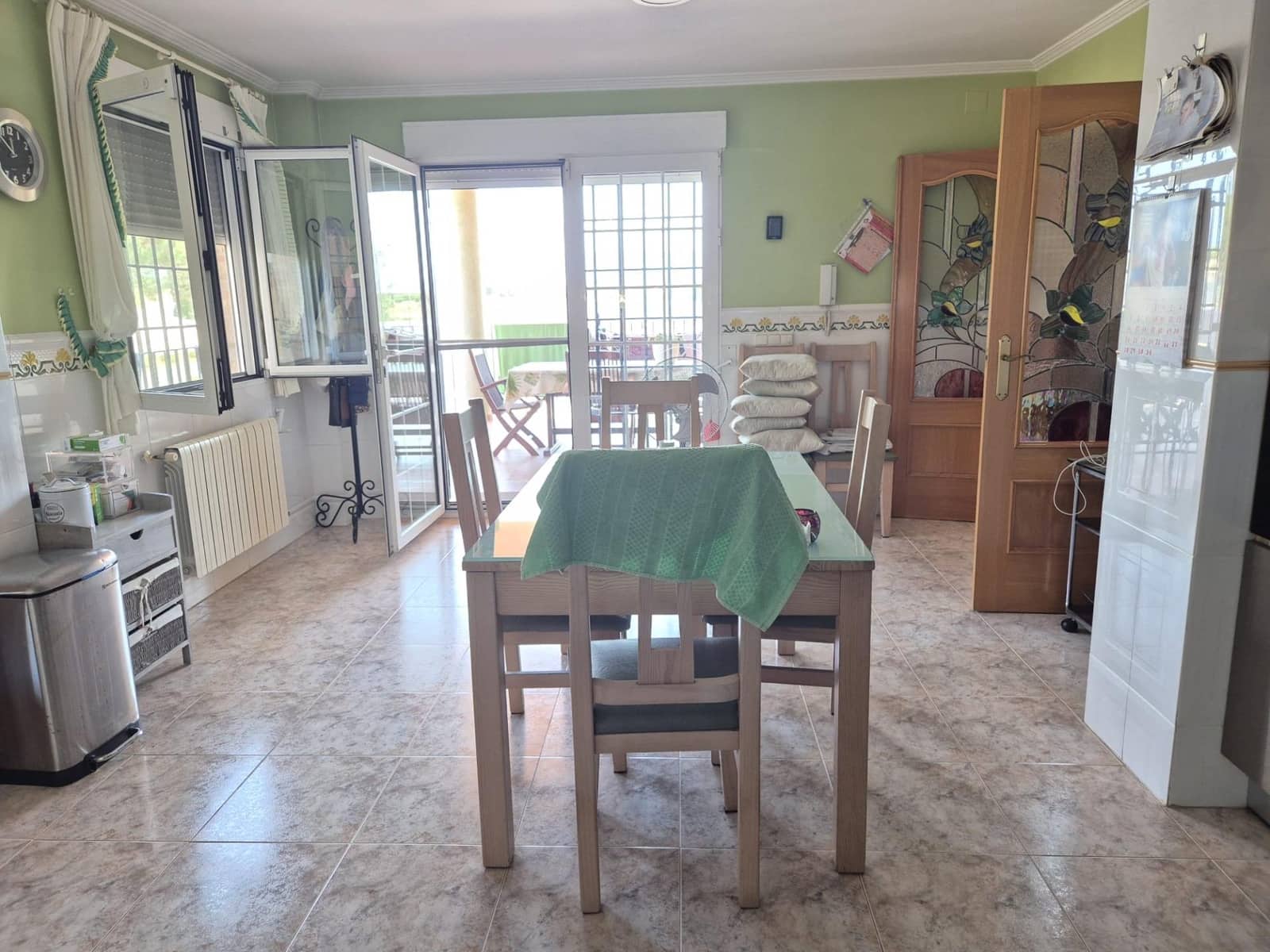 4 sypialnia Willa na sprzedaż w La Pobla de Vallbona z garażem - 675 000 € (Ref: 9145445)