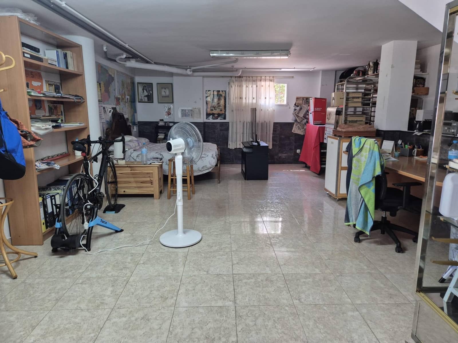 4 sypialnia Willa na sprzedaż w La Pobla de Vallbona z garażem - 675 000 € (Ref: 9145445)