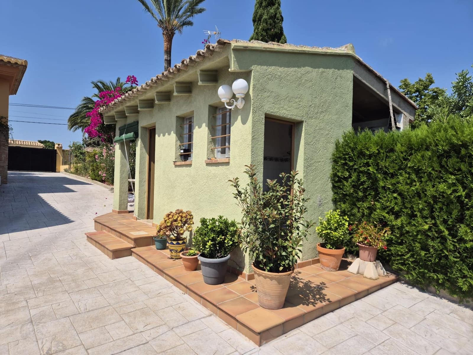 4 sypialnia Willa na sprzedaż w La Pobla de Vallbona z garażem - 675 000 € (Ref: 9145445)